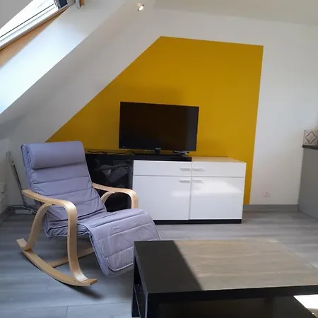 Proche Centre, Cotes De Granit Rose